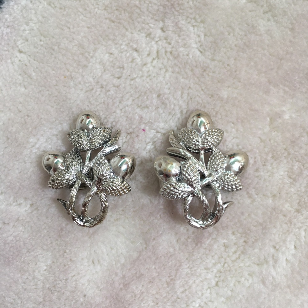 Coro Silver Floral Cluster Clip-On Earrings